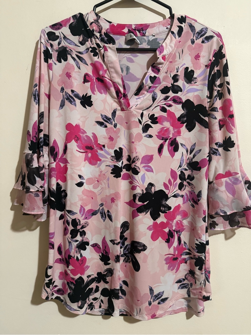 Kasper Pink and Black Floral V-Neck Bell Sleeve Tunic